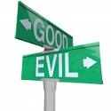 DECENTE-CONTRO-PERVERSO : GOOD VS EVIL